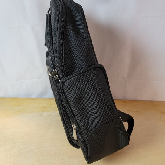 Travelon Tools of the Trade Case - Great Backpack - Stay Super Organized - NWT - Picture 5 of 15